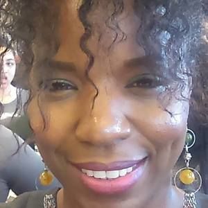 Meet your Posher, Kellie